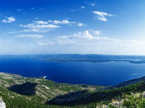 Otok Brač [63]